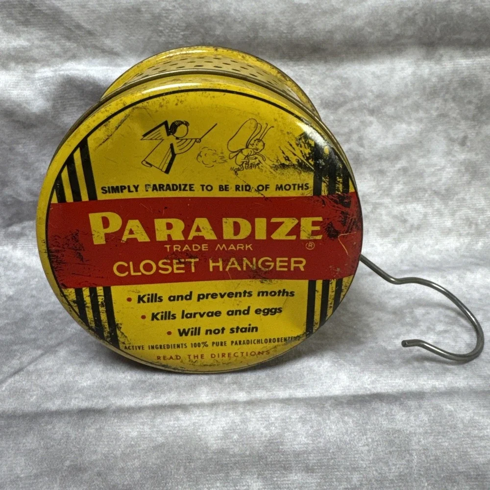 Vintage 1947 EMPTY Paradize Closet Hanger Metal Moth Tin  Movie Prop COLLECTIBLE